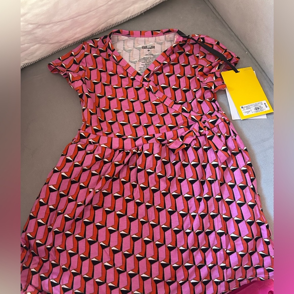 NWT Diane Von Furstenberg Pink Geometric Toddler Dress